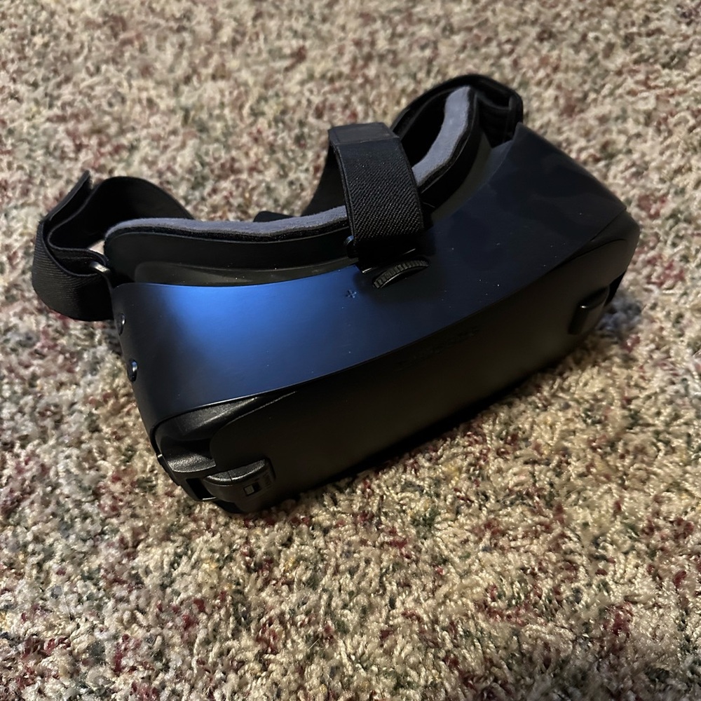 Samsung VR Glasses